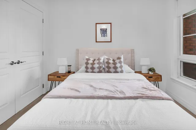 Additional image 7 of 20 Burkebrook Pl Unit 306