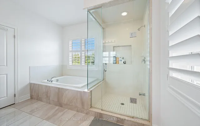 Additional image 27 of 48 Bansbury Circ