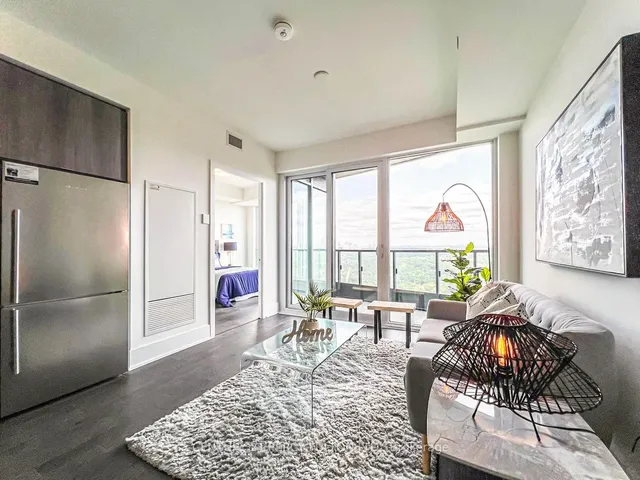 Additional image 3 of 585 Bloor St Unit 3415