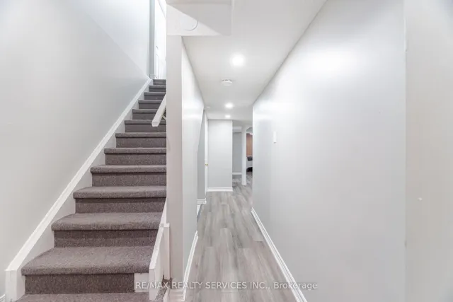 Additional image 36 of 71 Sand Cherry Cres
