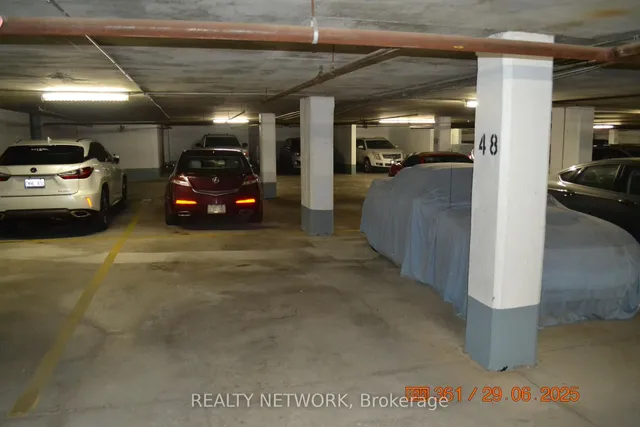 Additional image 38 of 8 Village Green Blvd Unit 811