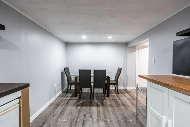 Additional image 28 of 1350 Limeridge Rd Unit 42