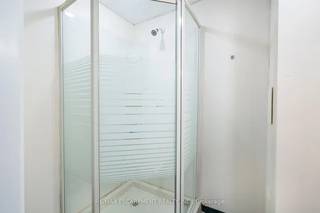 房产图片 34 - 布鲁姆斯伯里街12号