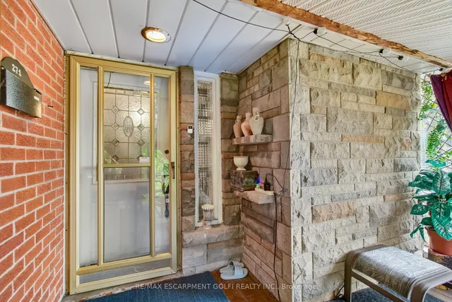 Additional image 5 of 271 Margaret Ave