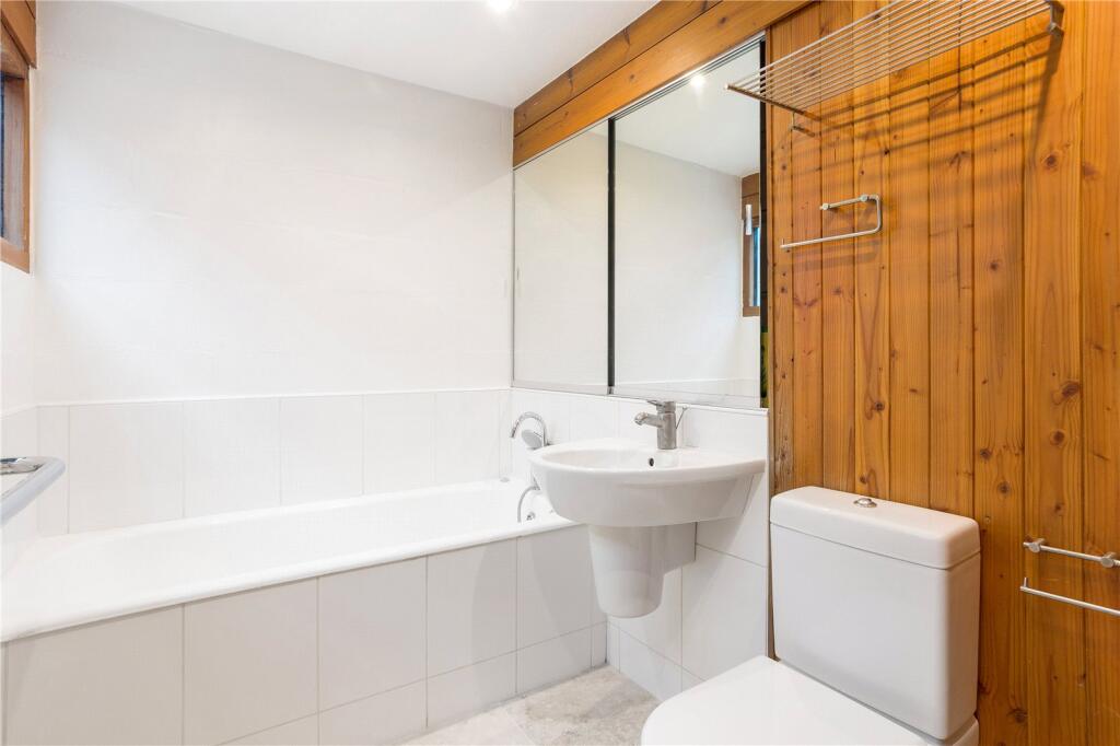 Additional image 19 of The Ryde, Hatfield, Hertfordshire, AL9