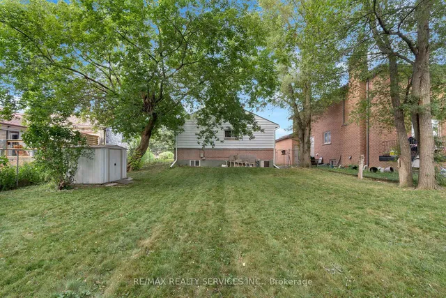 Additional image 32 of 22 Buena Vista Ave