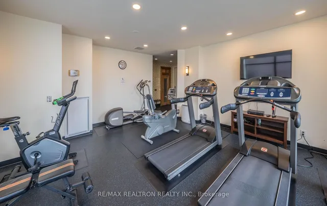 Additional image 41 of 1 Glen Park Ave Unit 605