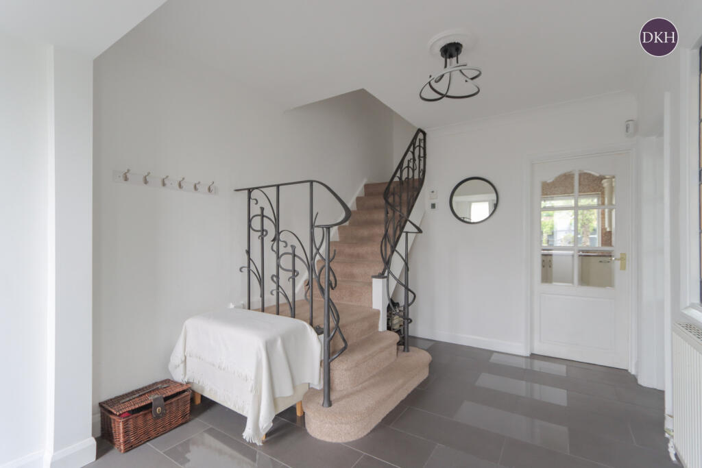 Additional image 17 of Mount Pleasant Lane, Bricket Wood