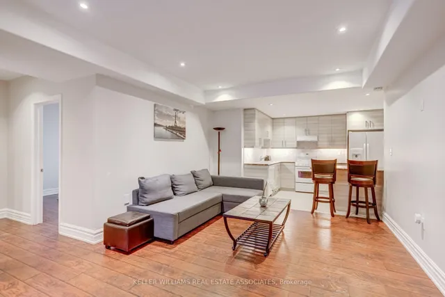Additional image 42 of 20 Cannington Cres