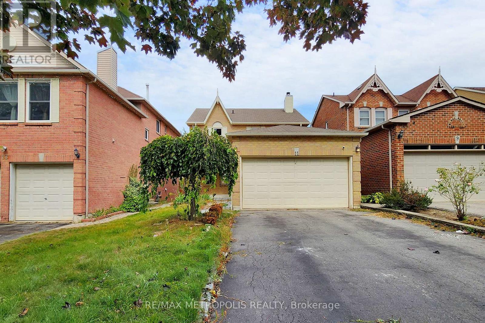 Property image for 11 NOAKE CRESCENT|Ajax (Central), Ontario L1T3L4