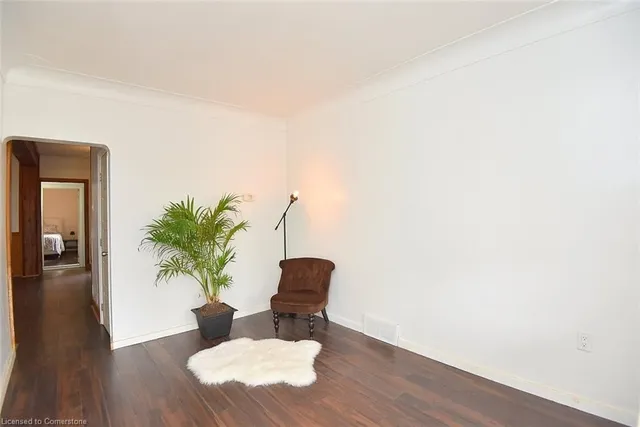 Additional image 17 of 29 Mayflower Ave