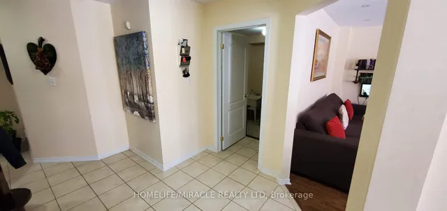 房产图片 12 - 28 Bramfield 街