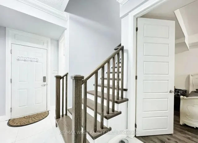 Additional image 30 of 975 Whitlock Ave Unit 20