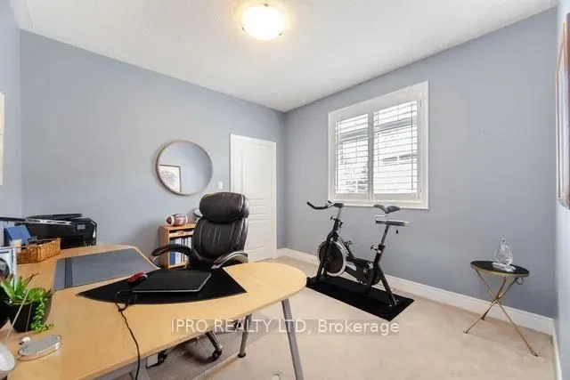 Additional image 30 of 37 Links Lane