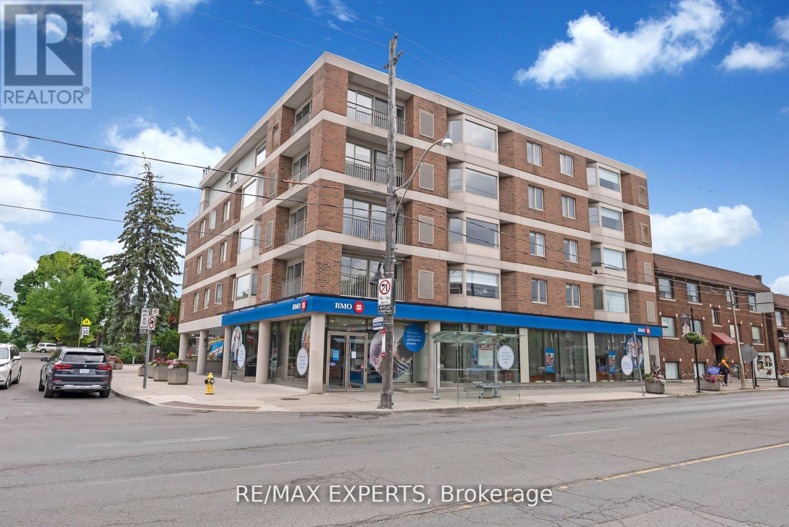 202 - 70 ELMSTHORPE AVENUE|Toronto (Forest Hill South), Ontario M5P2L7