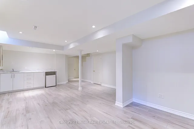 Additional image 33 of 474 Marlatt Dr