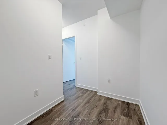 Additional image 16 of 99 Broadway Ave Unit 3506