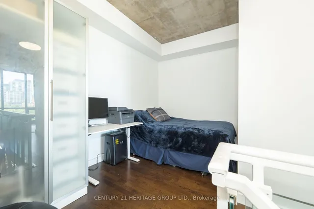 Additional image 11 of 33 Mill St Unit 607