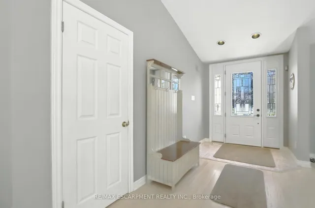 Additional image 6 of 17 Hillgarden Dr