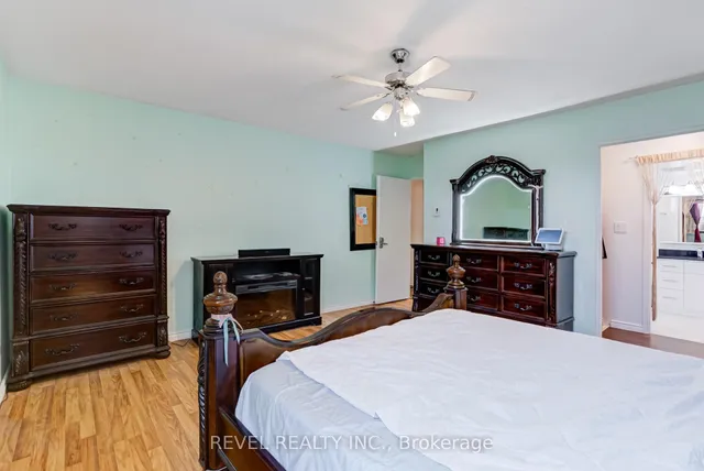 Additional image 12 of 20 Gilder Dr Unit 903