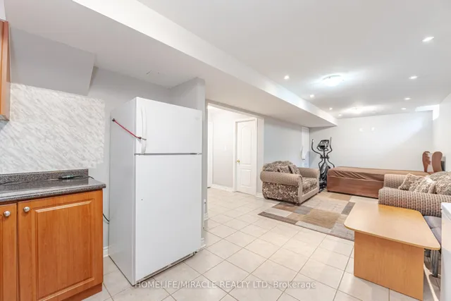 Additional image 43 of 3 Catchfly Cres