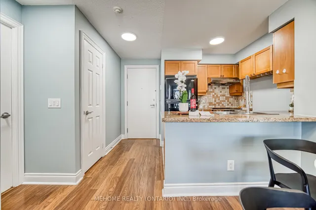 Additional image 11 of 25 Greenview Ave Unit 1025