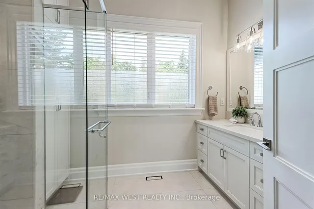 Additional image 28 of 18 Windy Ridge Dr