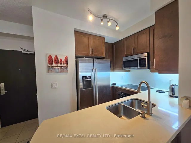 Additional image 2 of 35 Balmuto St Unit 1205
