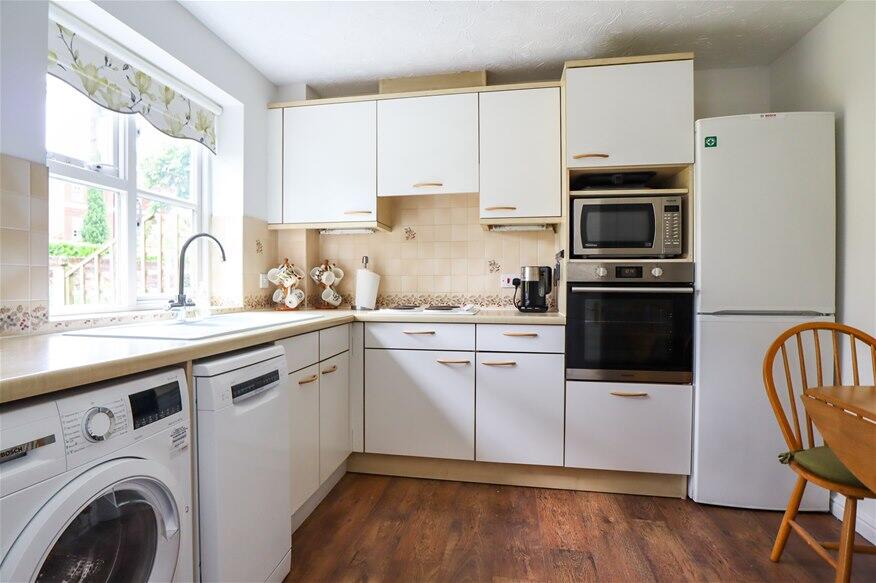 Additional image 9 of Sun Lane, Harpenden, AL5