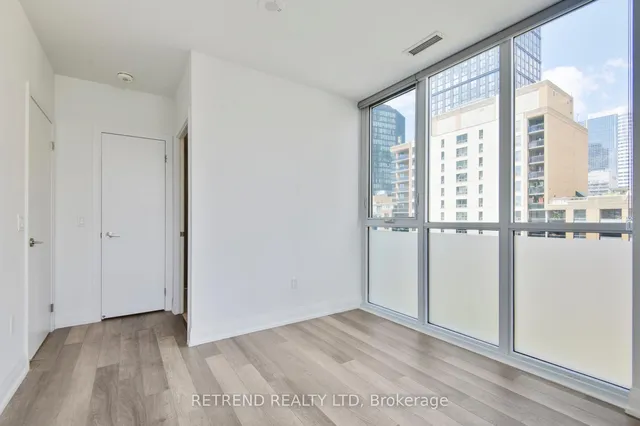 Additional image 21 of 77 Mutual St Unit 908