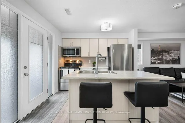 Additional image 8 of 1989 Ottawa St Unit 24B