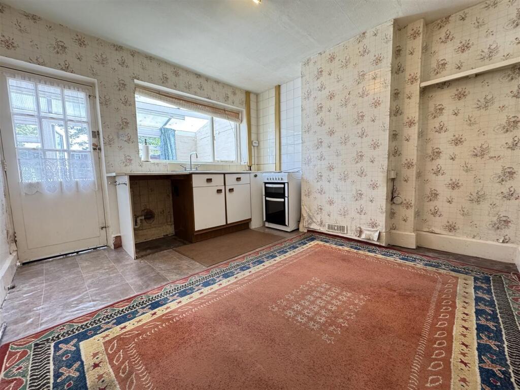 Additional image 5 of Gainsborough Crescent, Great Barr, Birmingham