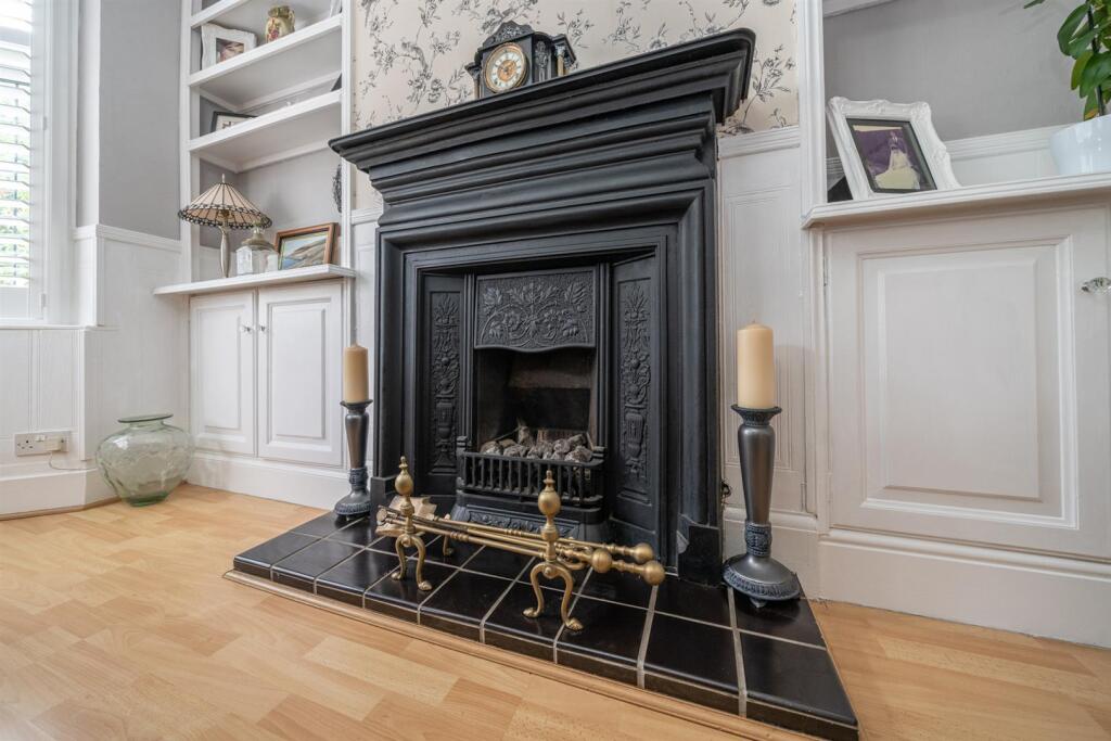 Additional image 9 of Mile House Lane, St Albans