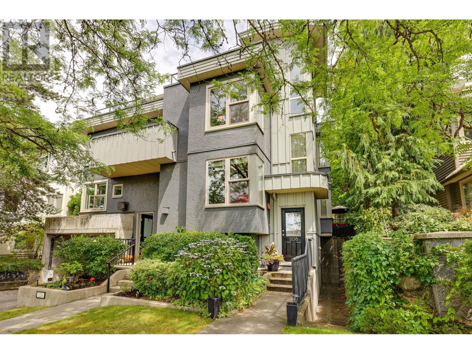 208 E 5TH STREET|North Vancouver, British Columbia V7L1L7