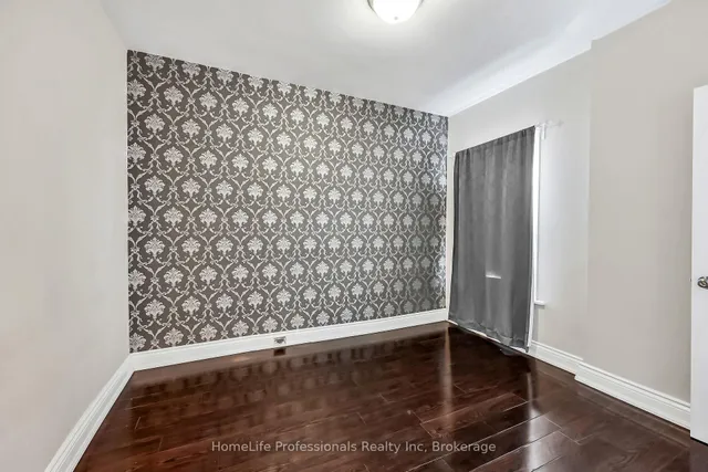 Additional image 19 of 116 Bay St