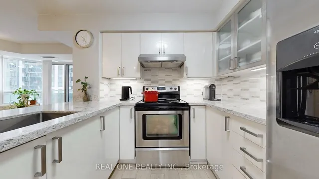 Additional image 16 of 153 BEECROFT Rd Unit 501