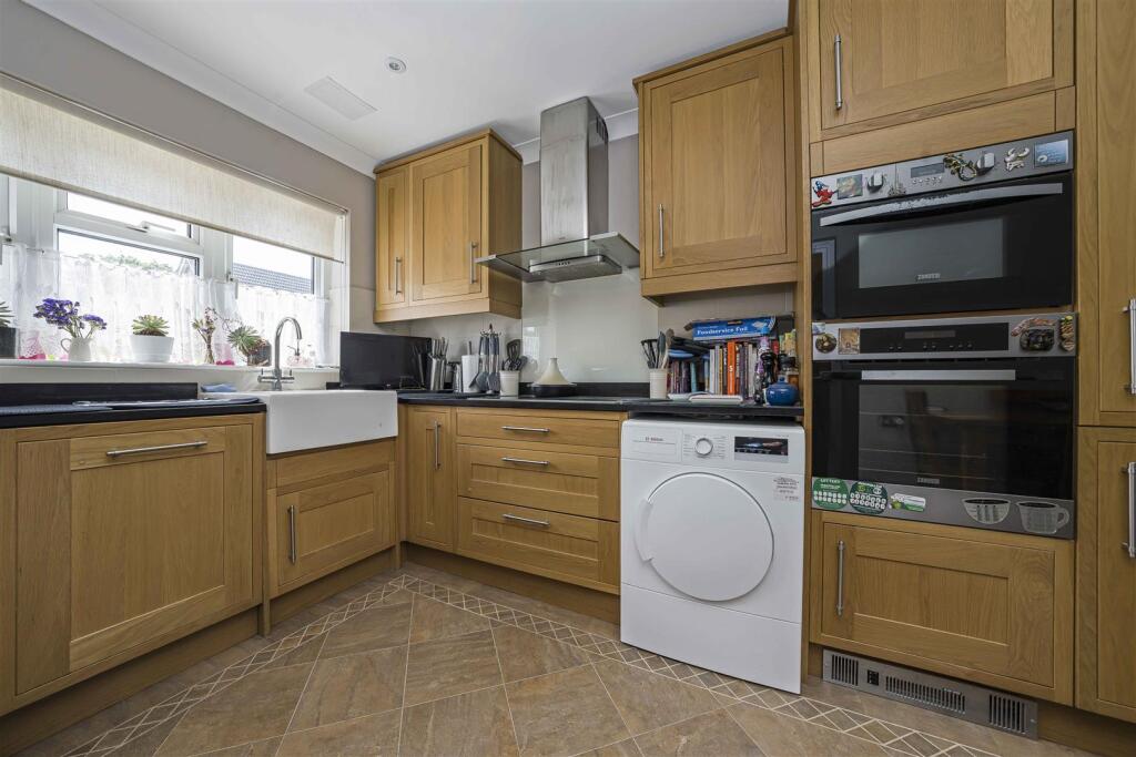Additional image 5 of Yule Close, Bricket Wood, St. Albans