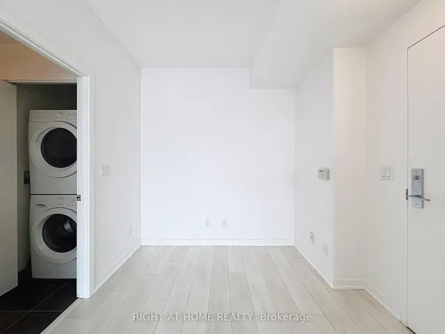 Additional image 15 of 150 East Liberty St Unit 2804