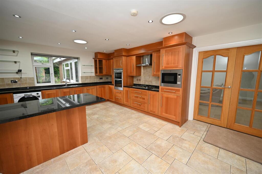 Additional image 5 of Antringham Gardens, Edgbaston, Birmingham