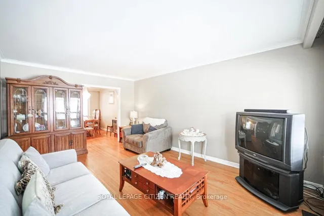 Additional image 8 of 347 Harvie Ave