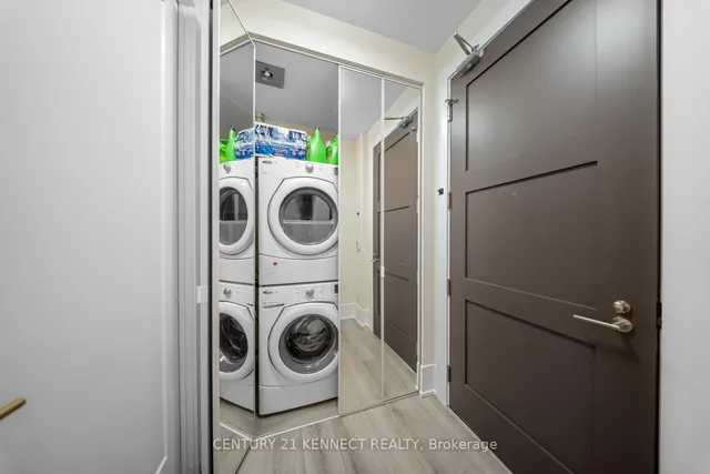 Additional image 16 of 20 John St Unit 617