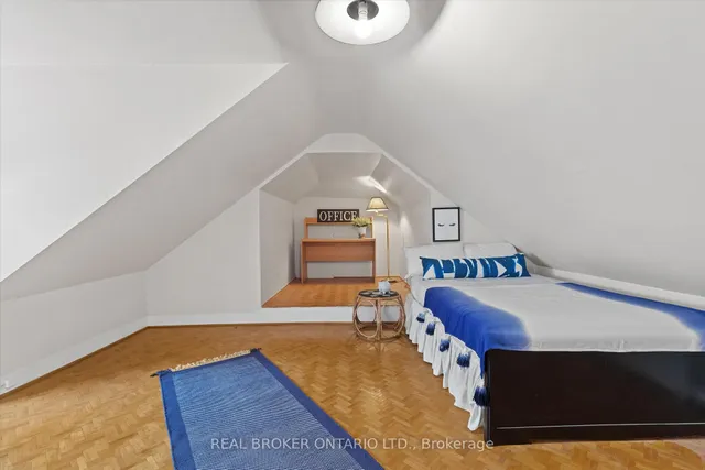 Additional image 21 of 882 Coxwell Ave