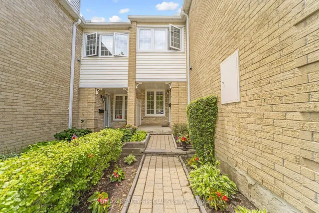 Additional image 4 of 39 Heathcliffe Sq