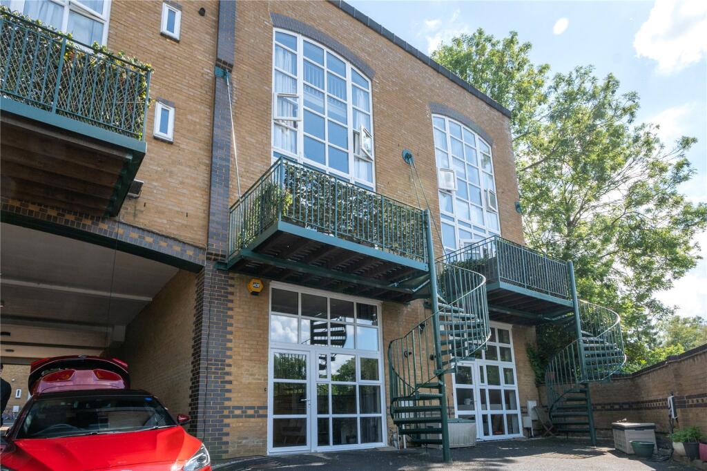 Moseley Gate, Moseley, Birmingham, B13