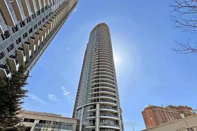 Additional image 2 of 125 Village Green Sq Unit 911