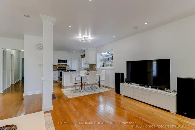 Additional image 9 of 38 Moorecroft Cres