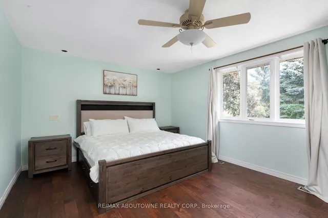 Additional image 30 of 42 Pearwood Crt