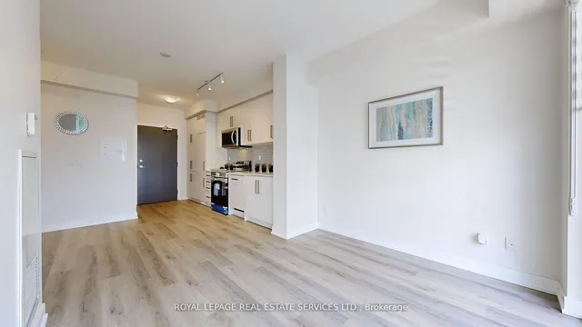 Additional image 10 of 5180 Yonge St Unit 1004
