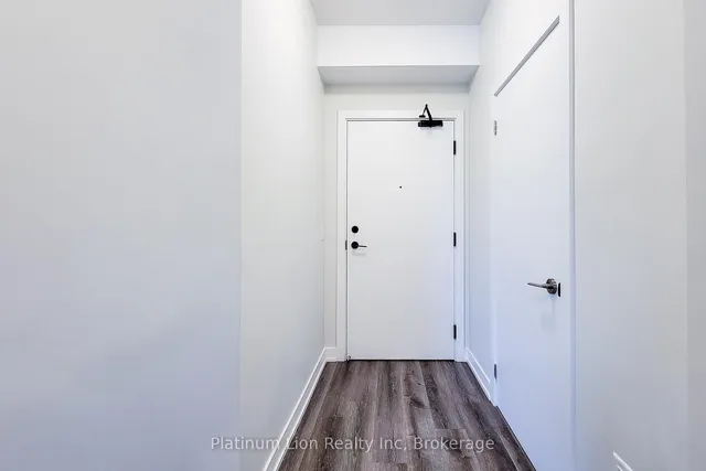 Additional image 6 of 600 North Service Rd Unit 218