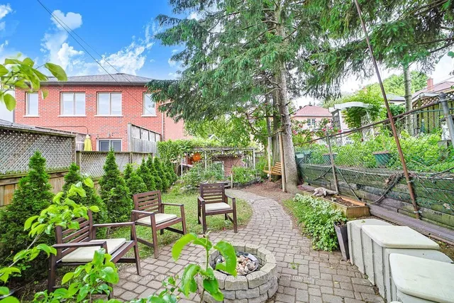 Additional image 5 of 482 Mcroberts Ave